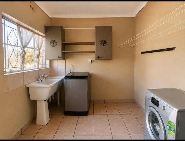 3 BEDROOM HOUSE FOR SALE IN ARCON PARK